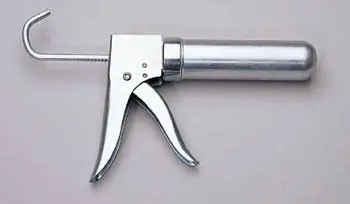 221832 Model 850-8M Manual Metal 8 Oz Sealant Gun 1
