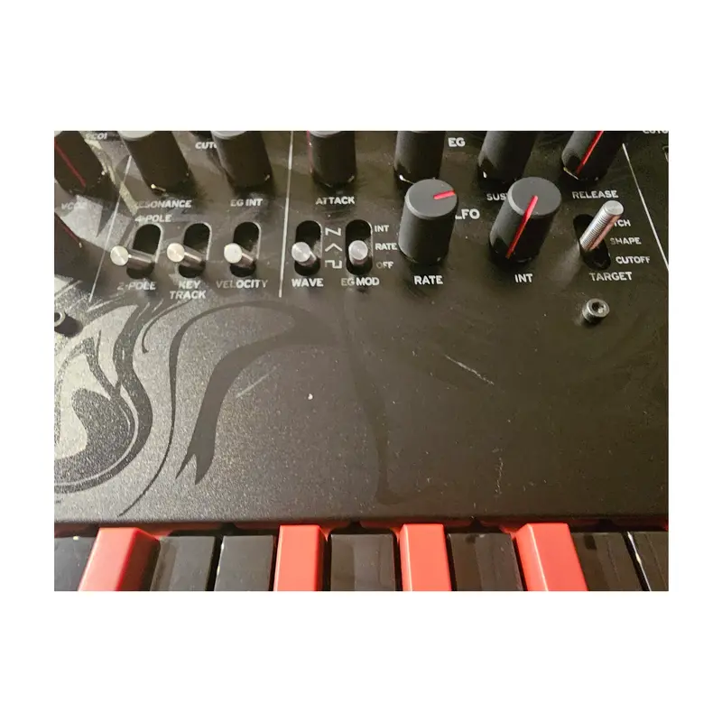 Korg Miniloguebass 4-Voice Polyphonic Analog Synthesizer - B-Stock 2