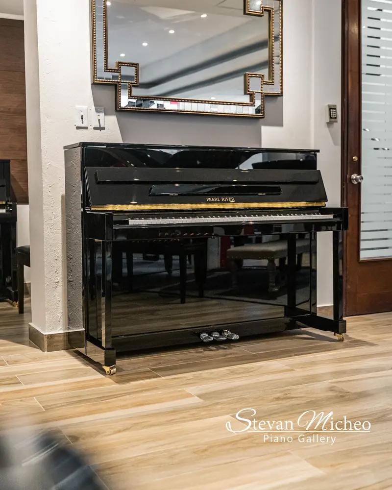 Pearl River Eu118 Upright Piano With Bench - Polished Ebony 1