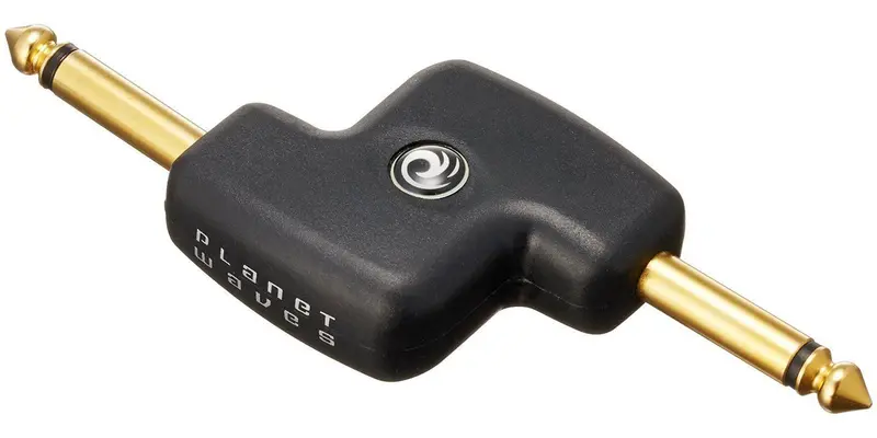 Planet Waves 1/4 Inch Male Mono Offset 1