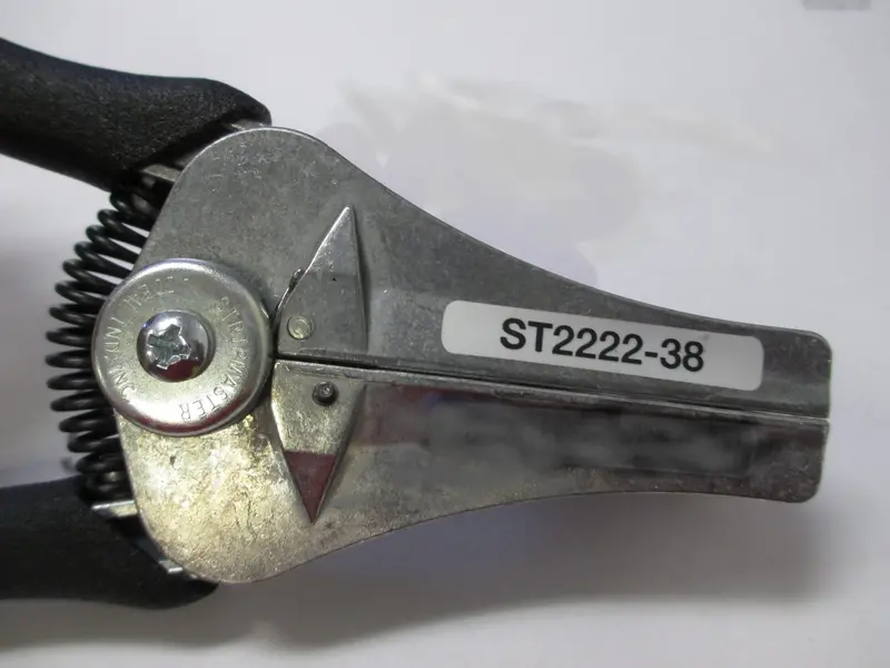 St2222-38 - Boeing Wire Stripper 1