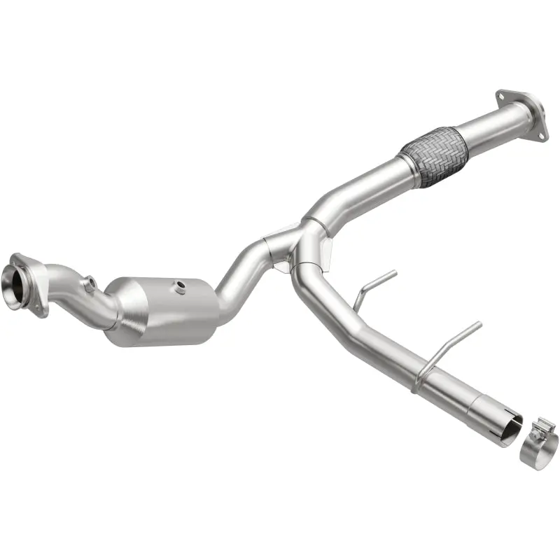 Magnaflow Direct-Fit Catalytic Converter For 2018–2021 Ford Expedition 3.5L Ecoboost – Right Underbody Installation 1