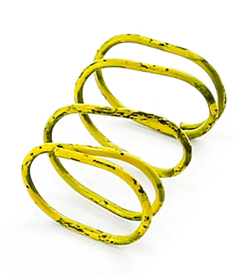 Omix-Ada Equalizer Spring For 1990–2001 Jeep Cherokee (Xj) 1